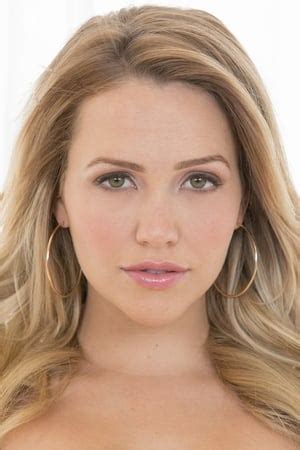 Need nude Mia Malkova? Oh, We have! We scan many porn videos sources daily, add a lot, so you can find something interesting. In addition to Mia Malkova you can see the other stars that were filmed in the video.